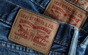 Kenapa Label Kertas Seluar Jeans Sangat Tahan Lasak?