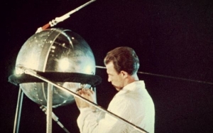 Kisah Amerika Menjiplak Teknologi Satelit Soviet Union