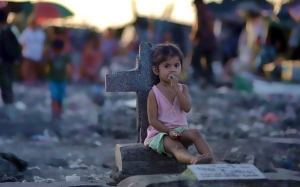 Kisah Kelompok Kecil di Filipina yang Hidup di Kawasan Perkuburan