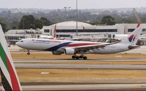 Penerbangan MH122 Dilencong ke Alice Springs