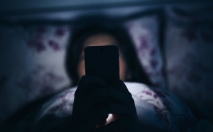 Gangguan Mental Akibat Skrin Telefon  : Penyakit Ramai Rakyat Malaysia