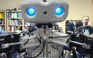 Robot dan teknologi kini bakal menggantikan doktor gigi
