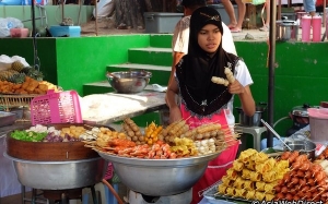 Tips Mencari Makanan Halal Di Serata Thailand